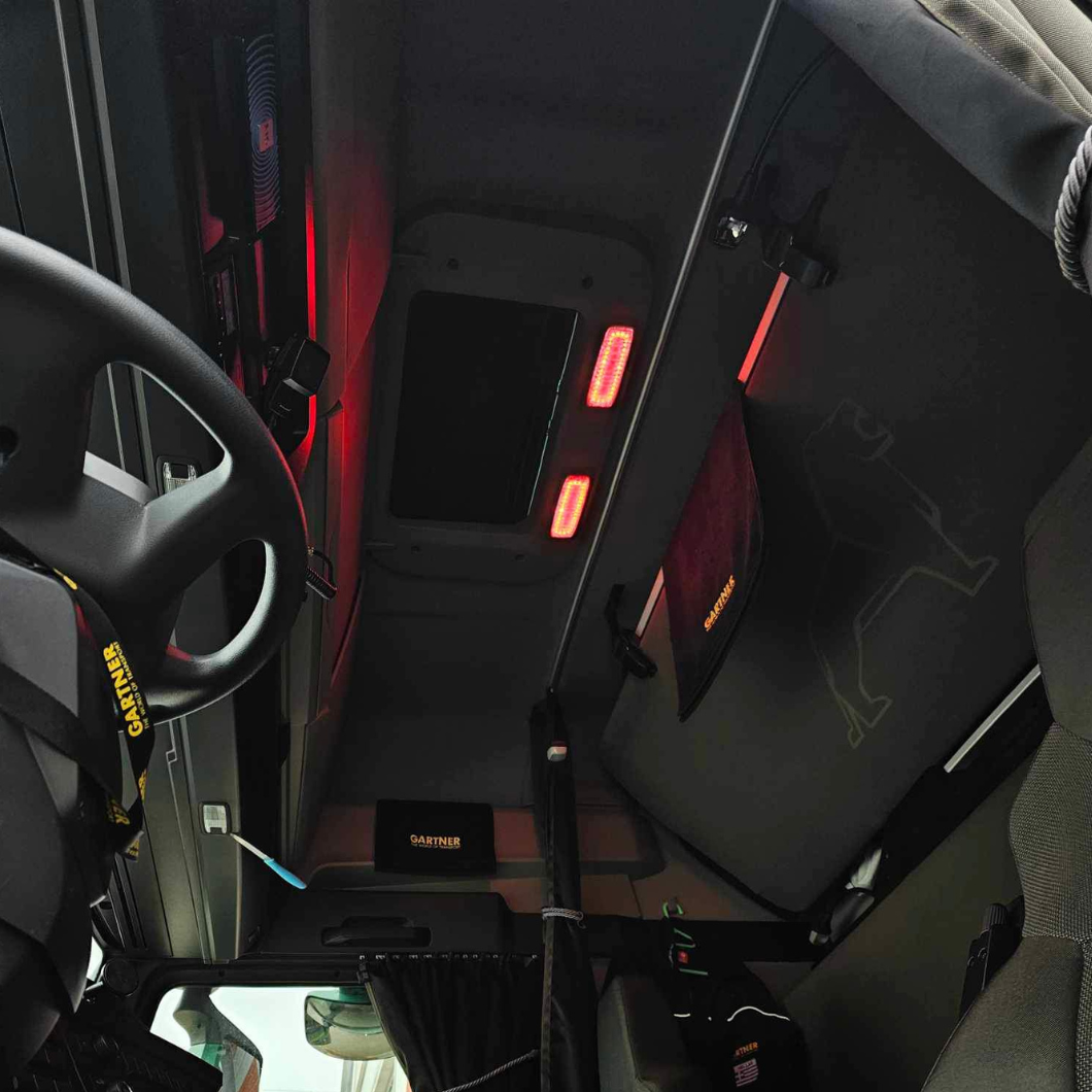 MAN TG3 Dual color interior lights (2020+)