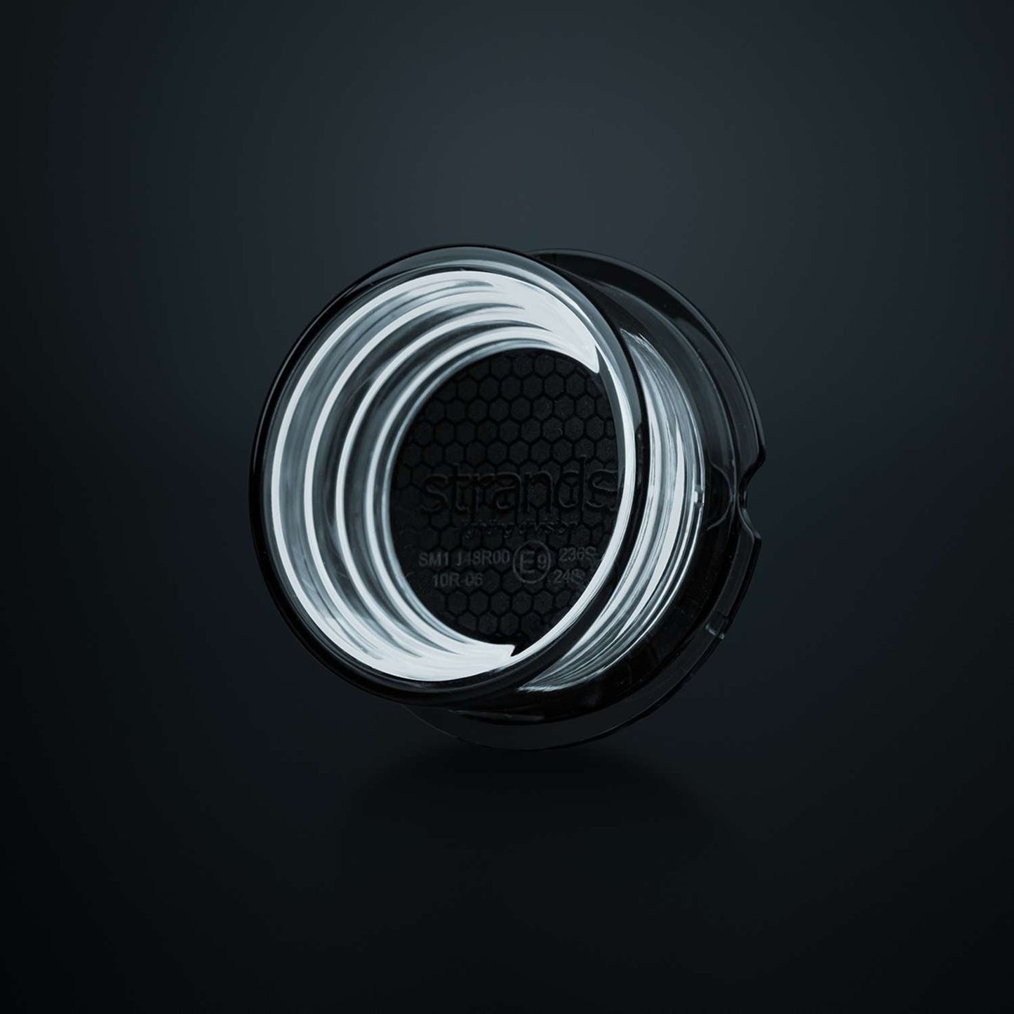 [STRANDS] FOR9T GEO WHITE POSITION LIGHT