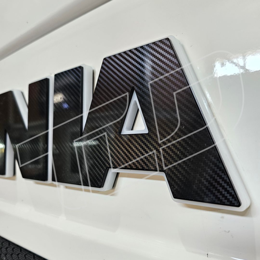 Scania Illuminated Grill Badge – LED Front Letter Sign (83 × 13 cm)