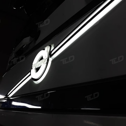 Suitable for Volvo FH4 Badge with Bars - TruckLedDesign