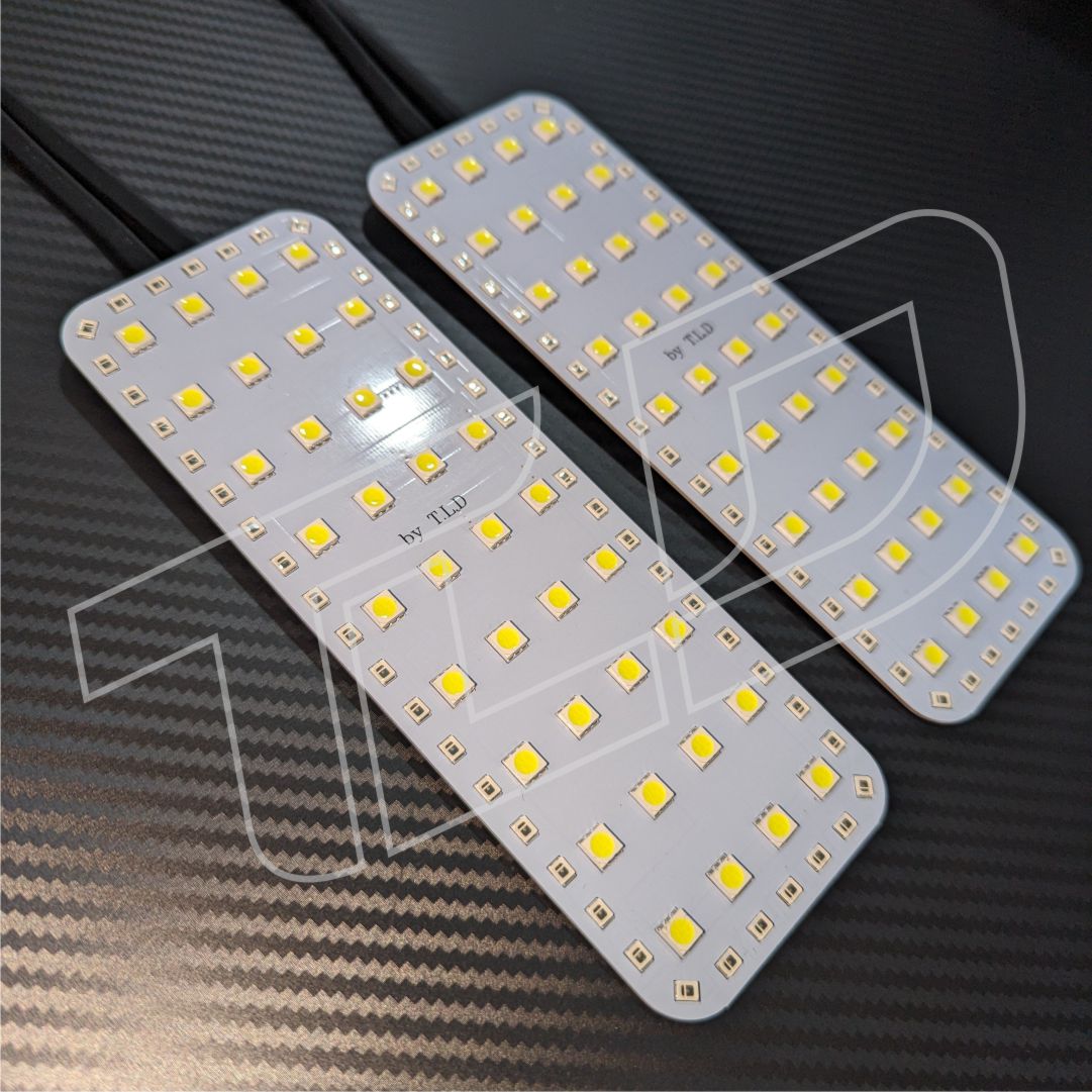 Volvo V5 Dual Colour interior lights (2020+ models)